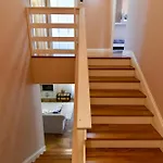 All'ombra Del Carrubo 아볼라